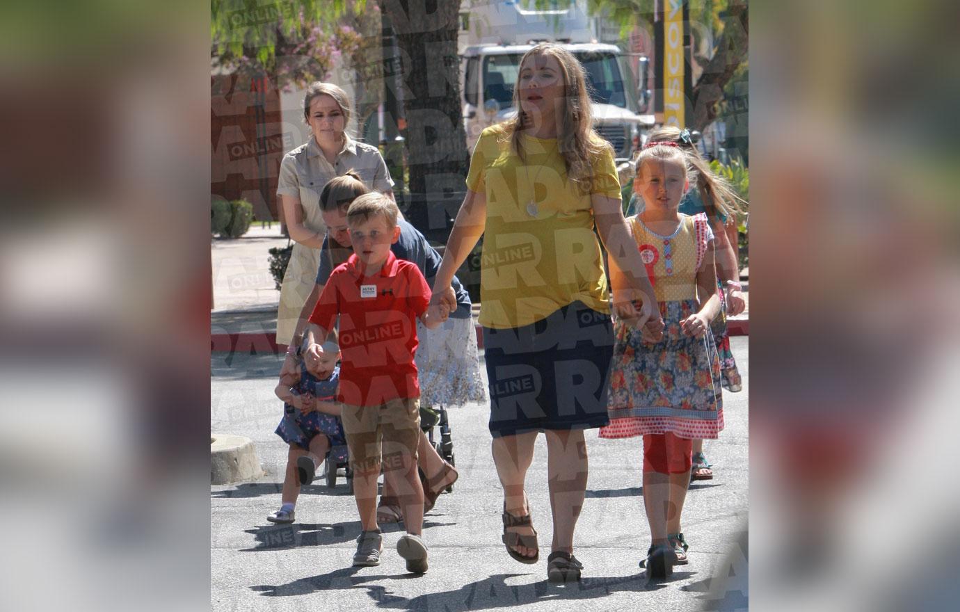 Anna Duggar With Her Family Walking Near Museum In LA