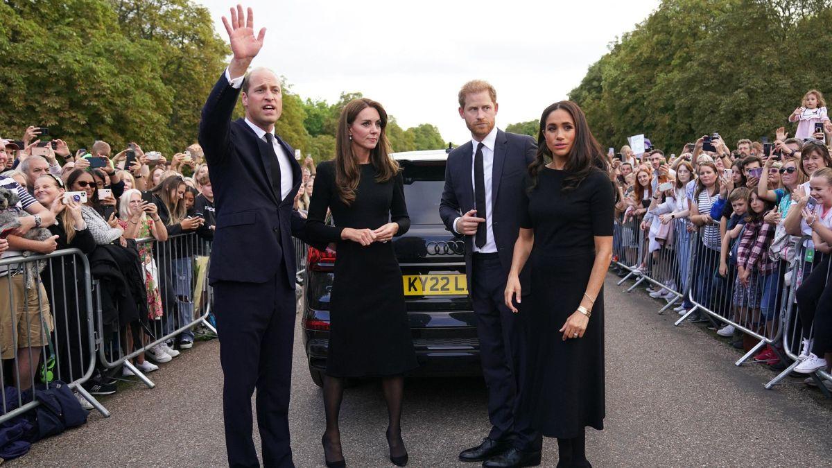 Photo of royal family