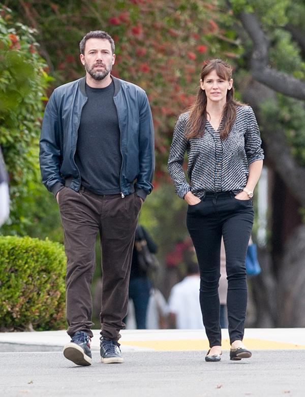 //ben affleck jennifer garner separate lives