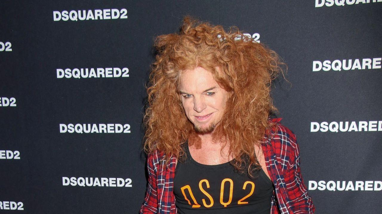 A photo of Carrot Top