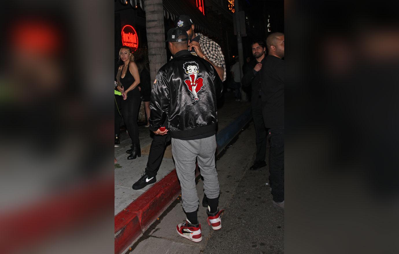 Tristan Thompson Leaves Nightclub After Khloe Cheating Scandal