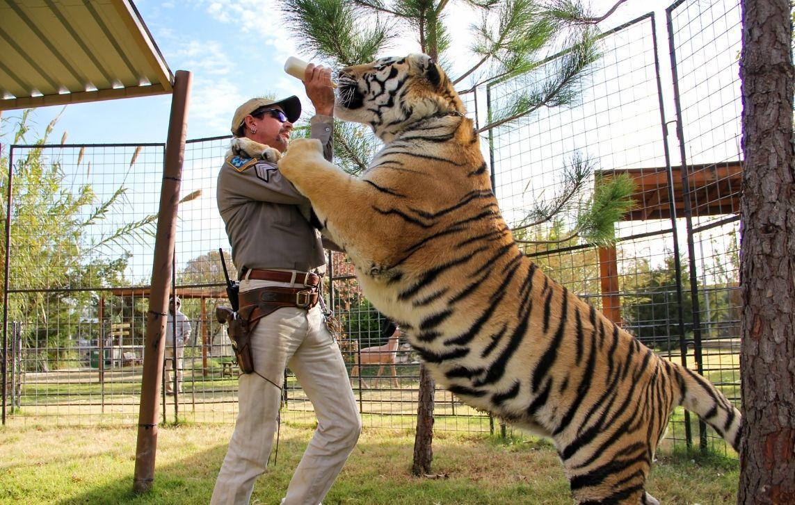 tiger king joe exotic dealing drugs prison