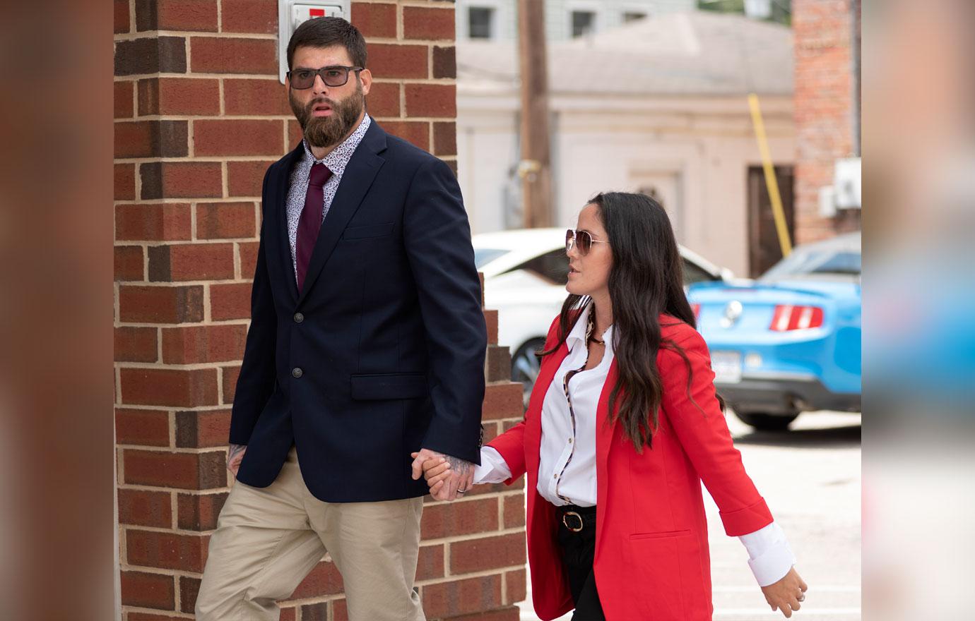 Jenelle Evans and David Eason Heading Into Courthouse