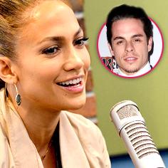 //jennifer lopez doing fine happy casper smart split sq