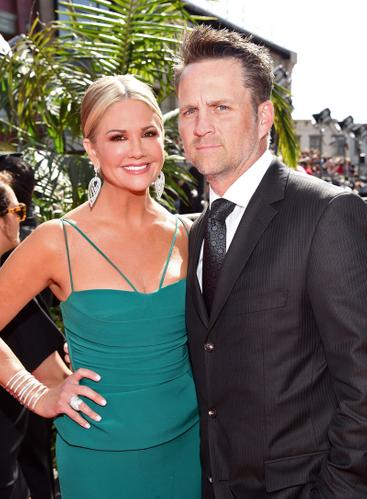 Donald Trump Sends Shocking Warning To Hillary Clinton After Tape Leak