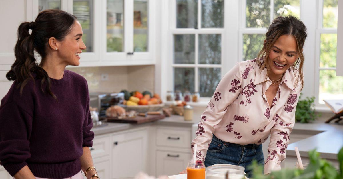 Photo of Meghan Markle, Chrissy Teigen