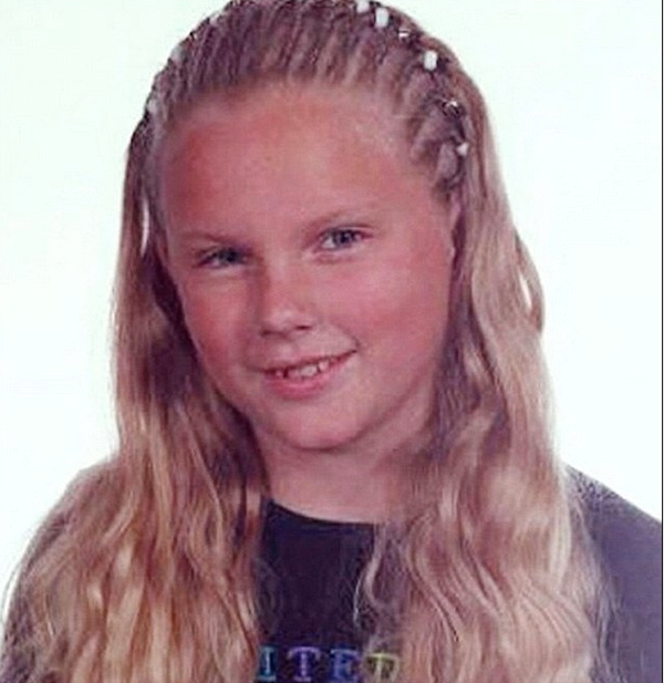 //Taylor Swift braids