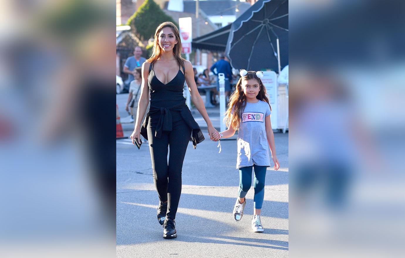 Farrah Abraham Takes Daughter For Ice Cream In Los Angeles