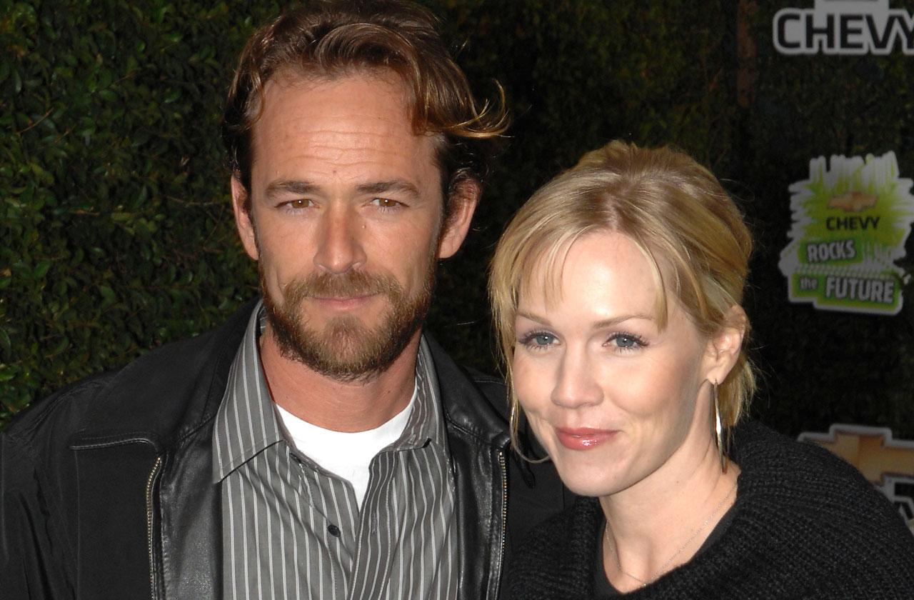 Jennie Garth Hits Back At Trolls Over No Luke Perry Tribute