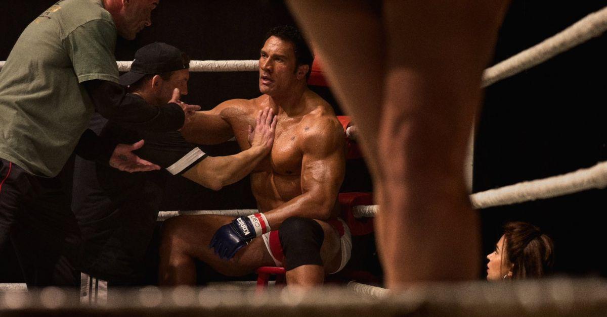 Photo of Dwayne Johnson in 'The Smashing Machine.'