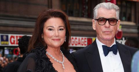 Photo of Keely Shaye Smith and Pierce Brosnan.
