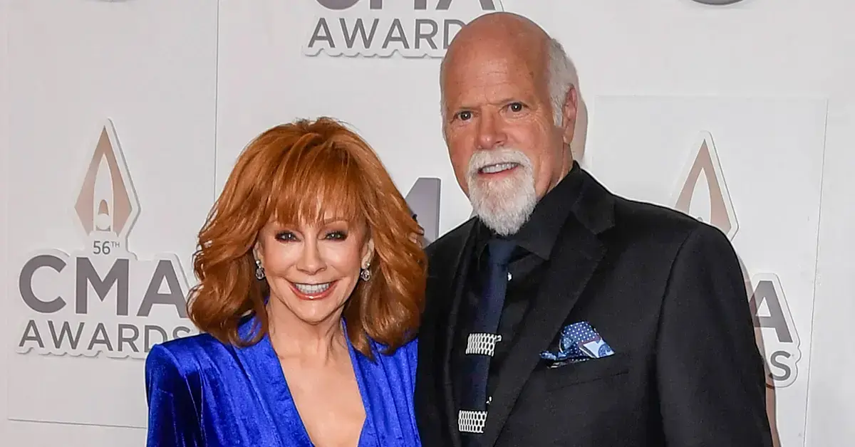 reba mcintires relationship with henpecked rex linn