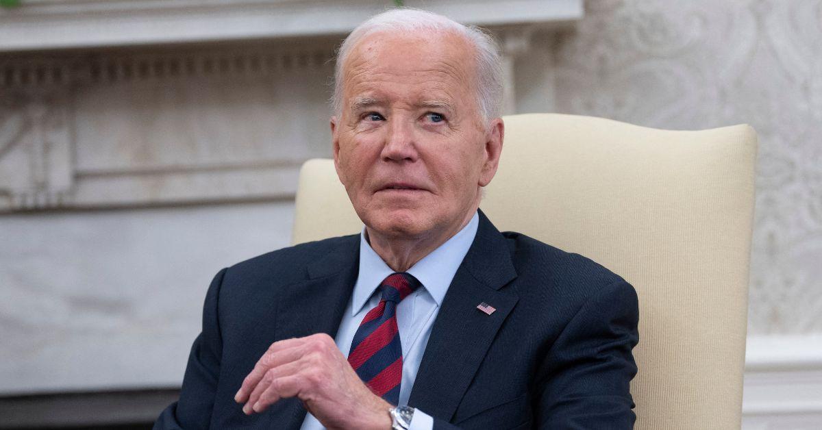 top aides shielded joe biden staff hide cognitive decline first lady