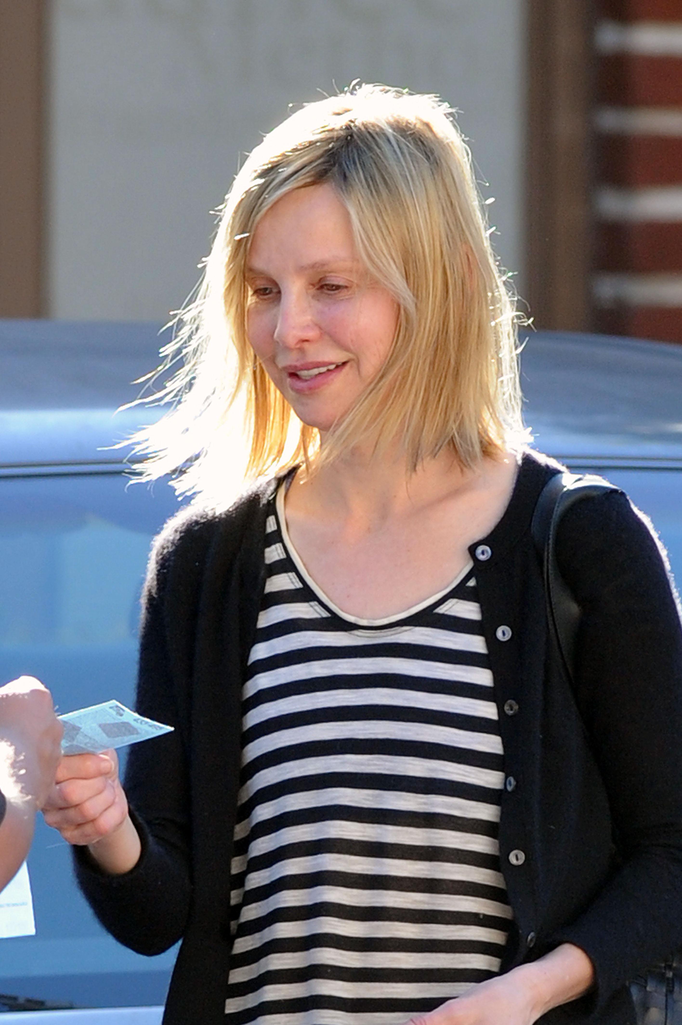 //CALISTA FLOCKHART NO MAKEUP