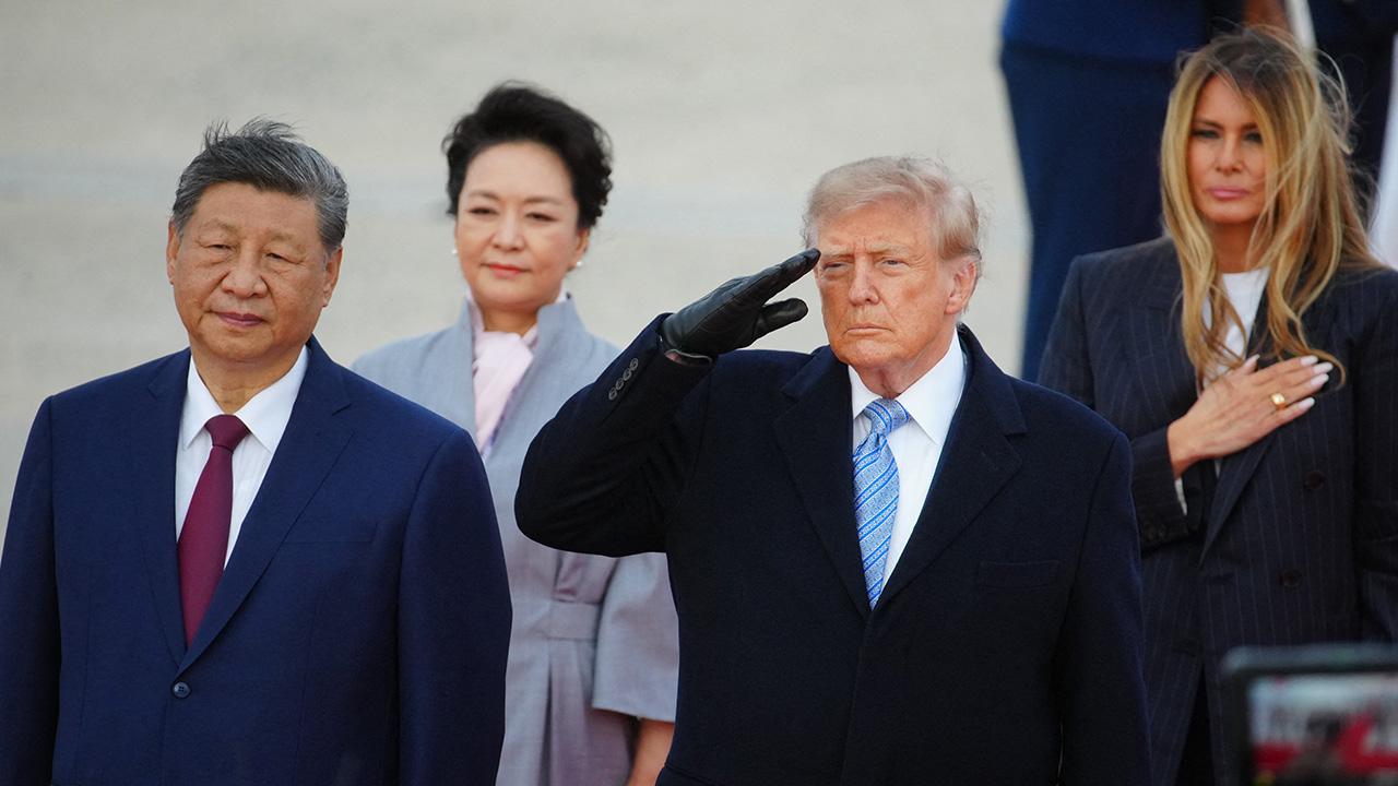 Photo of Donald Trump, Xi Jinping, Peng Liyuan, Melania Trump
