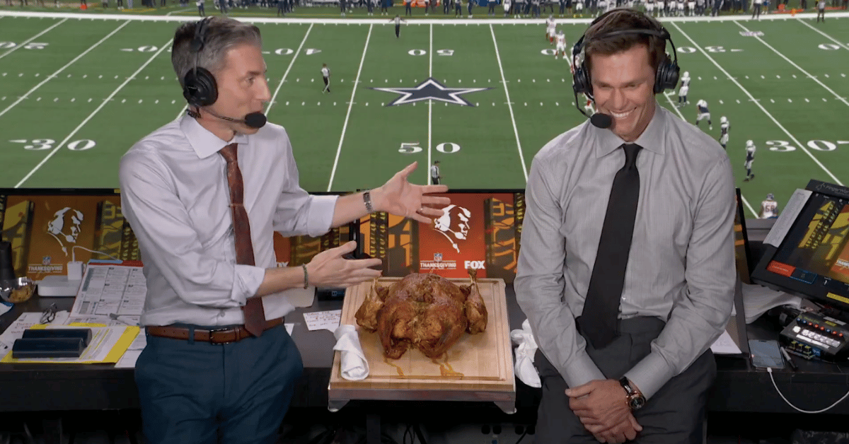 Tom Brady Roasted Over Thanksgiving Day On-Air Gaffe