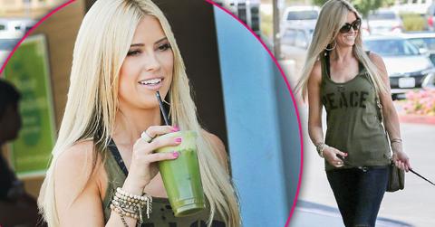 Christina El Moussa Keeps Cool And Healthy