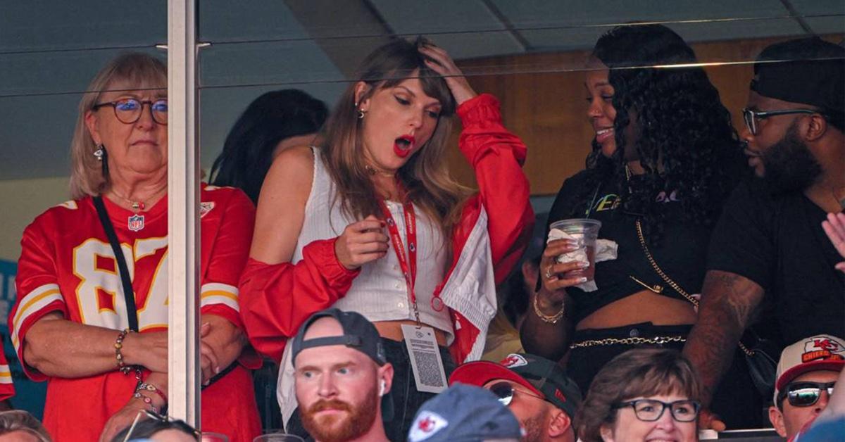 Travis Kelce is over the moon for Chris Jones blasting Taylor Swift music  after Chiefs game