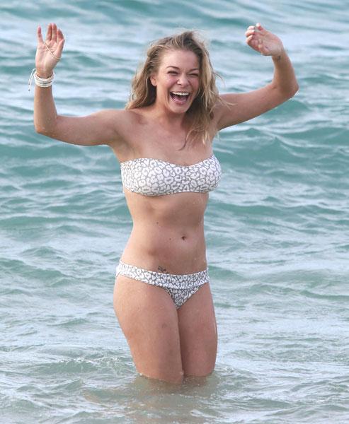 //leann rimes bikini