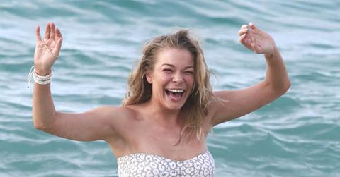 //leann rimes bikini
