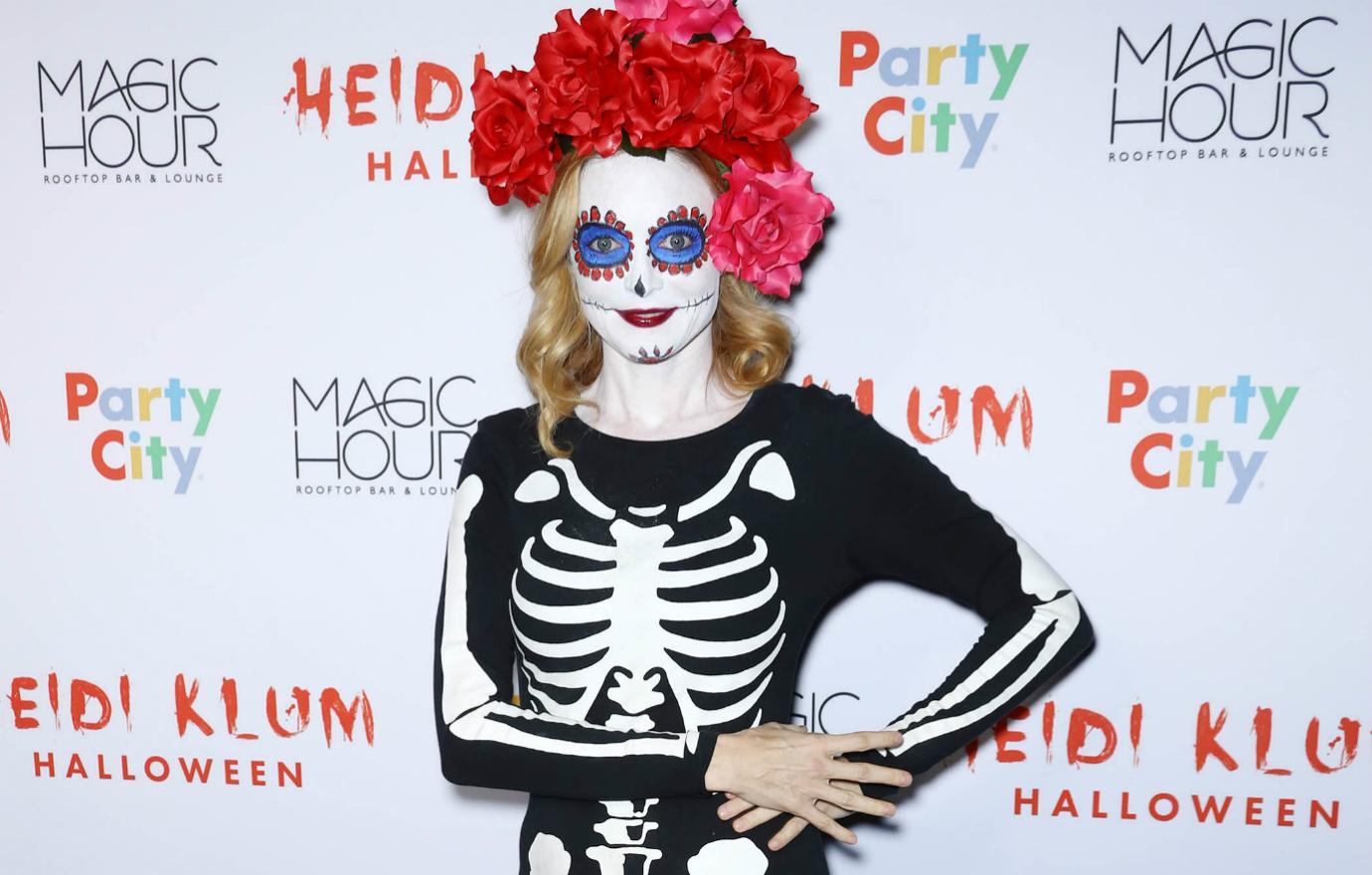 Heather Graham celebrates the Mexican Day of the Dead.