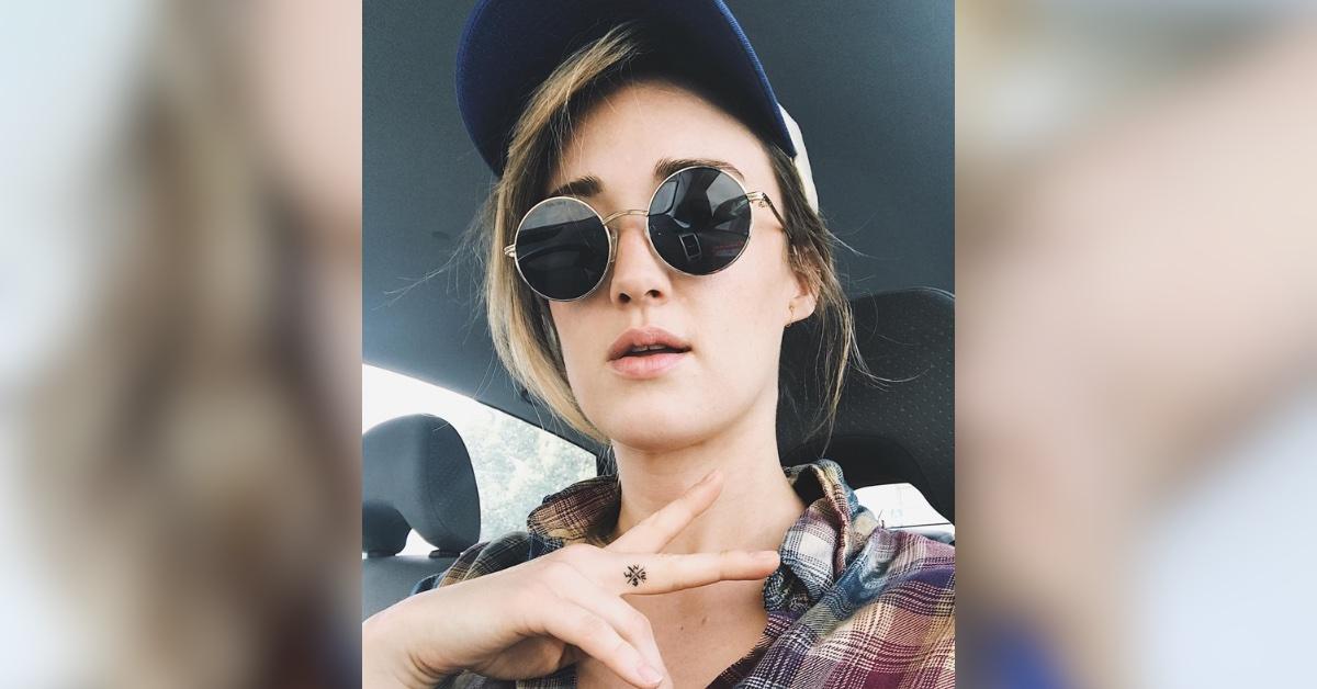 Who is Actress Ashley Johnson's Boyfriend? Is Rumored to be Dating Brian  Wayne