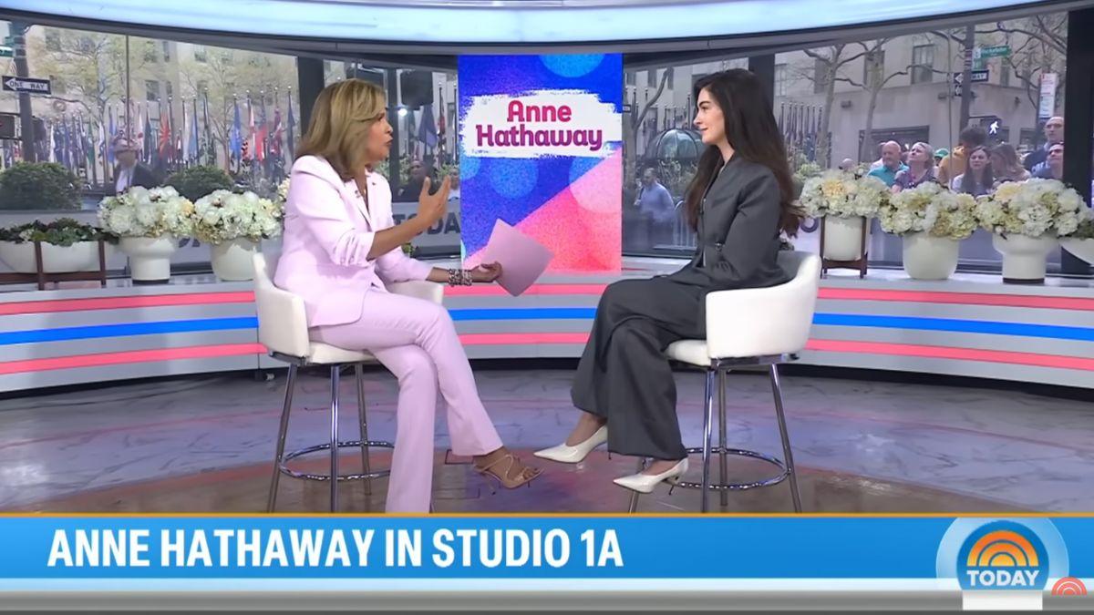 Photo of Hoda Kotb and Anne Hathaway