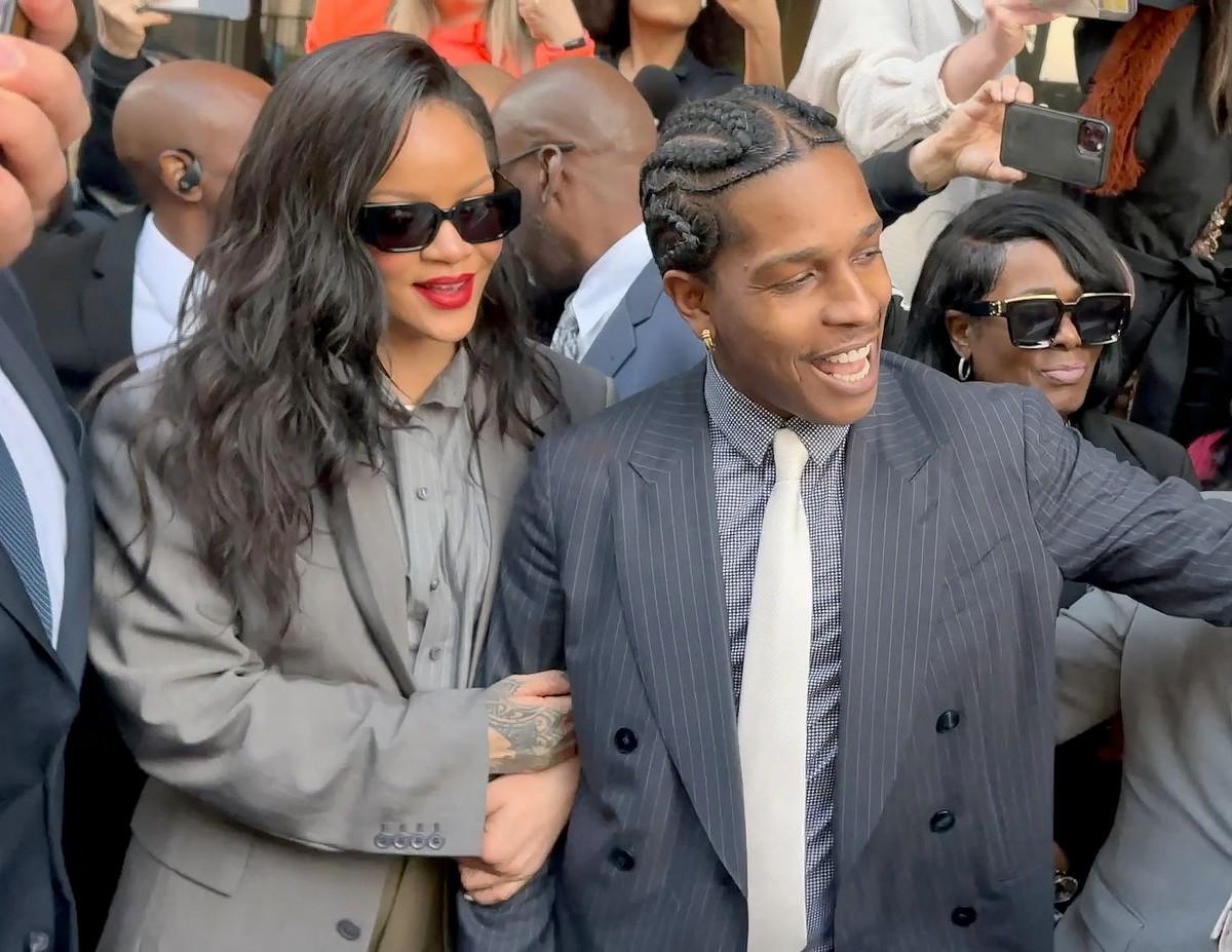 Rihanna has reportedly warned Kendall Jenner to stay away from A$AP Rocky amid lingering tension over their past relationship.