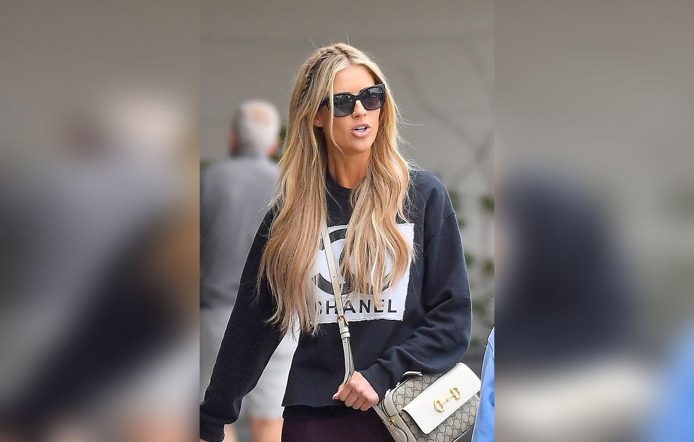 Chanel sunglasses christina el 2024 moussa