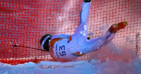 //broken leg head first crash skating fall at sochi olympics