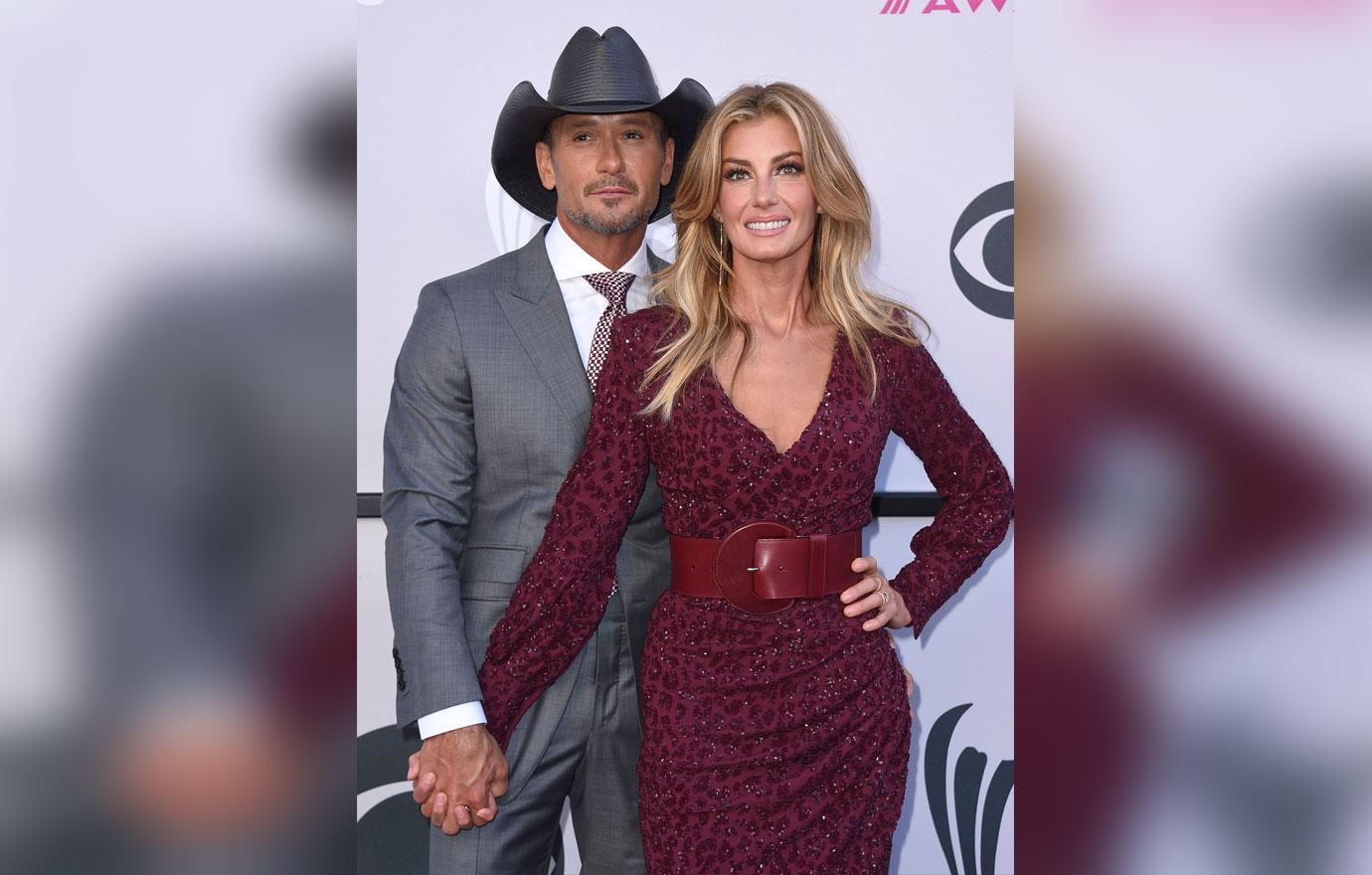 Sober Tim McGraw Spotted Buying Alcohol