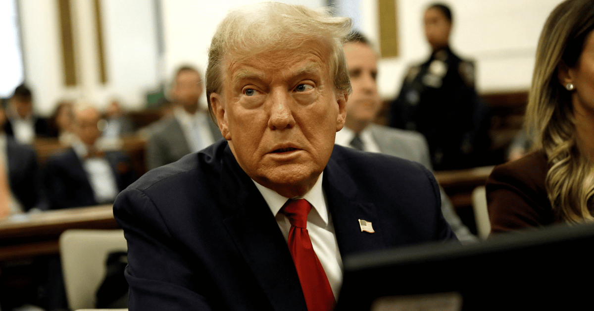 Donald Trump Admits Mar-a-Lago Staffers 'Saw Papers and Boxes' Taken From White House - Vimarsana News