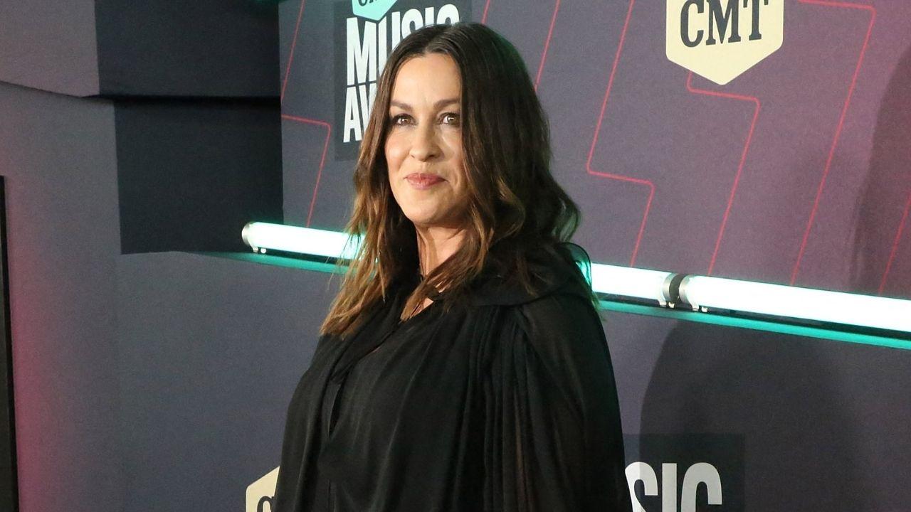 Photo of Alanis Morissette