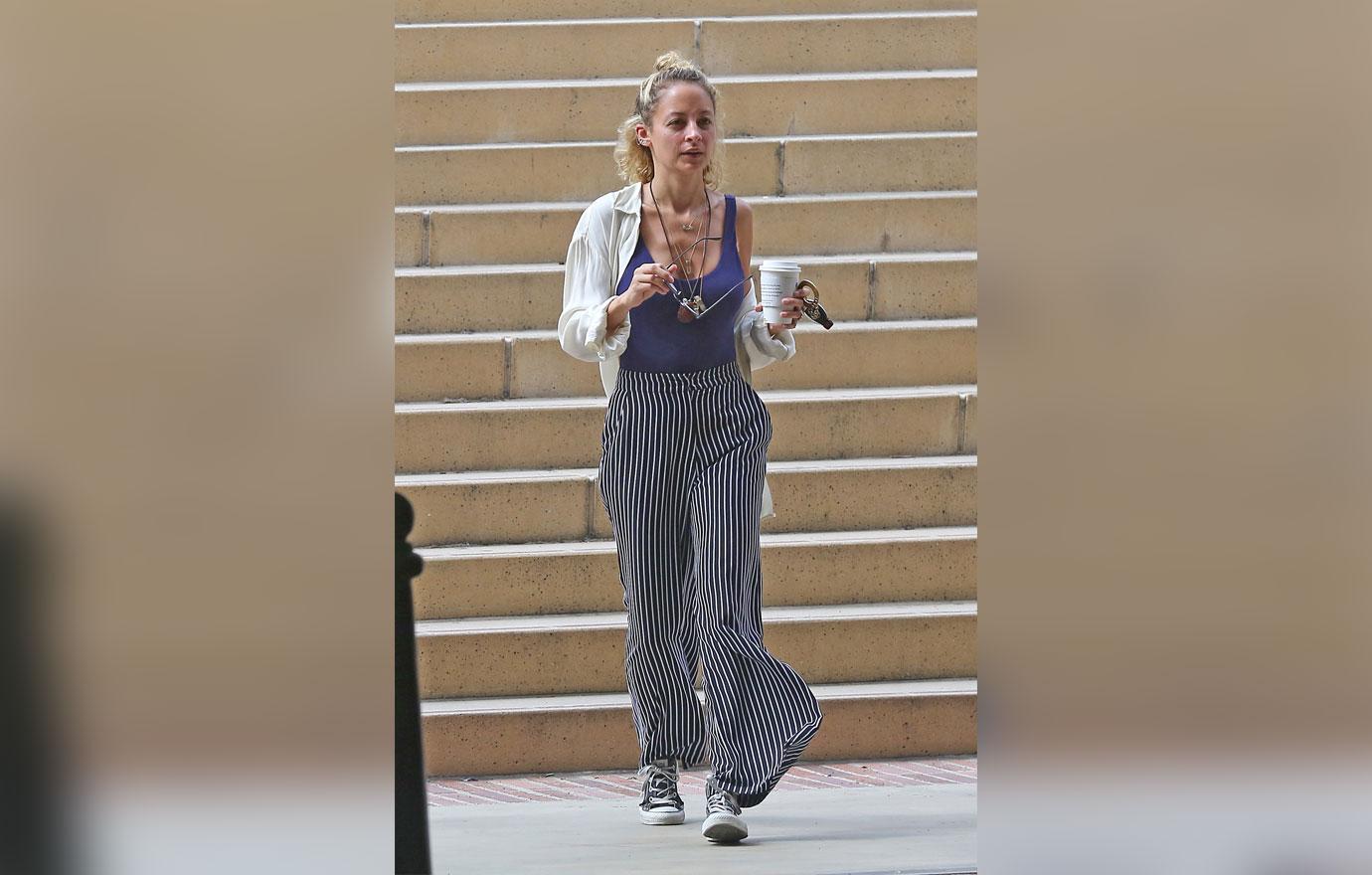 //nicole richie scary skinny pics