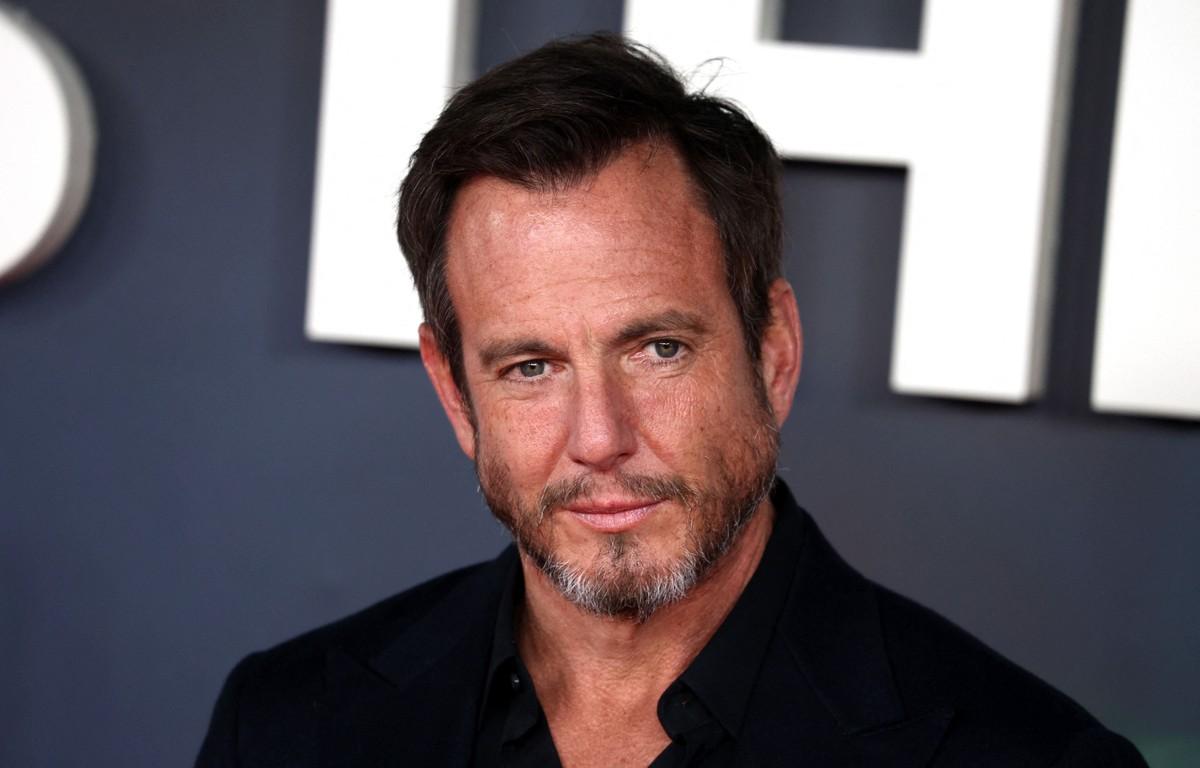 Will Arnett revealed Madonna surprised audiences with an unannounced stand-up comedy set.