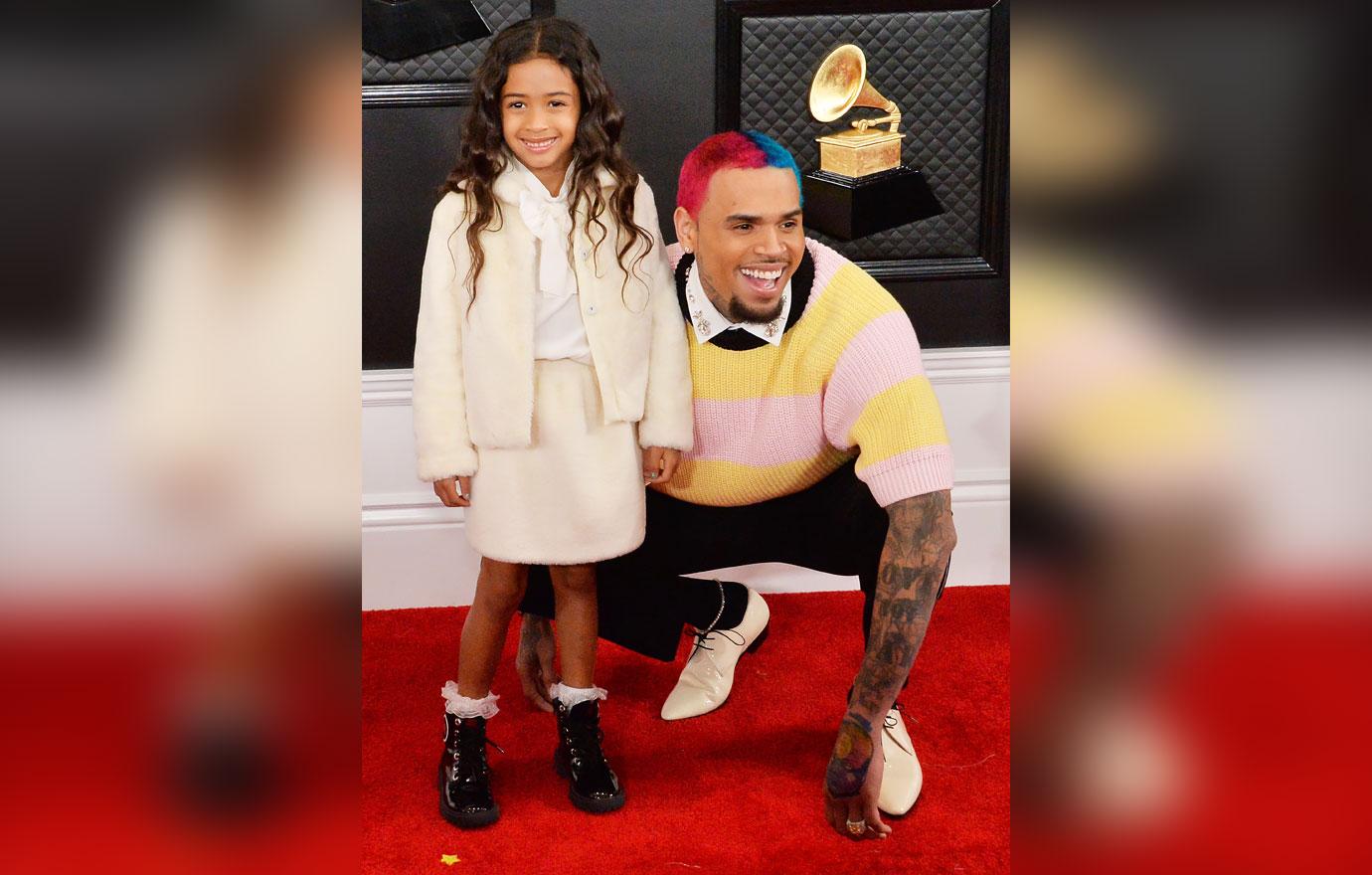 chris brown expecting third child baby mama diamond brown pregnant bump photos r