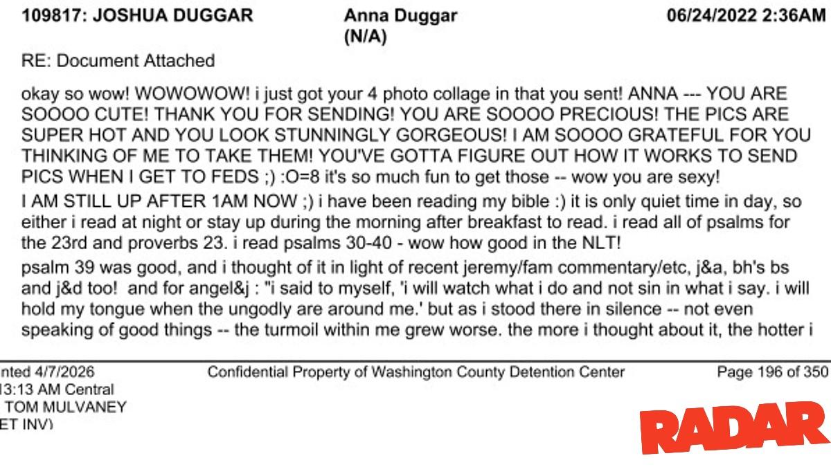 Josh Duggar thanked his wife, Anna, for sensual snapshots in jailhouse emails.