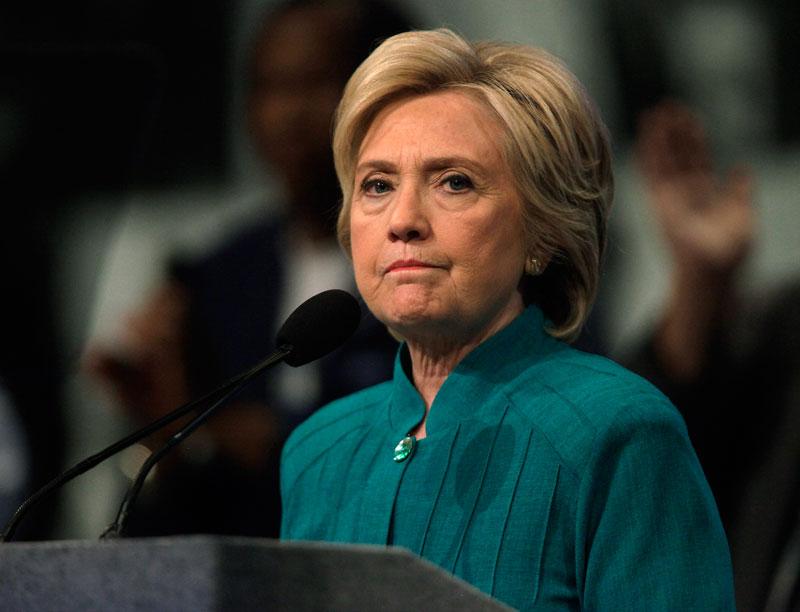 Hillary Clinton Gains Over 100 LBS — Inside Her Mental Breakdown