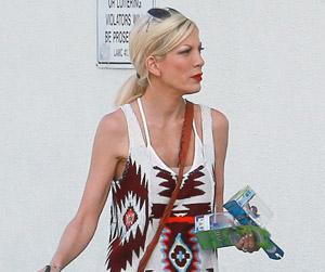 //tori spelling skinny