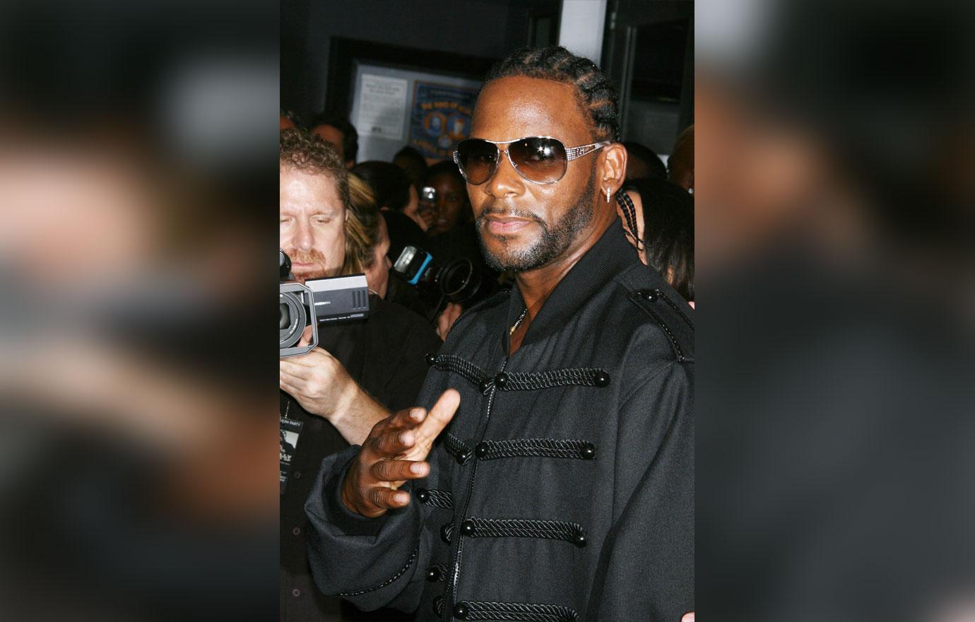 r kelly rkelly reveals shocking message alleged victim criminal case