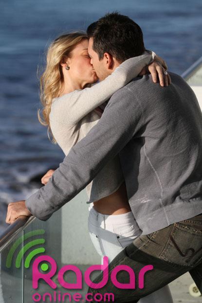 Leann Rimes And Eddie Cibrian Get Engaged See The Ring 3370