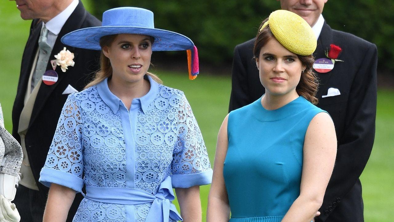 Photo of Princesses Beatrice and Eugenie