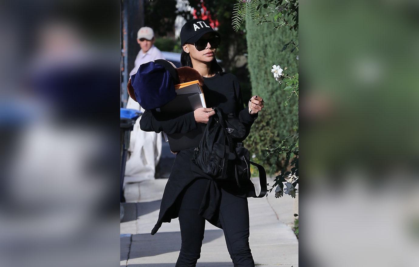 //Naya Rivera Appears After Arrest