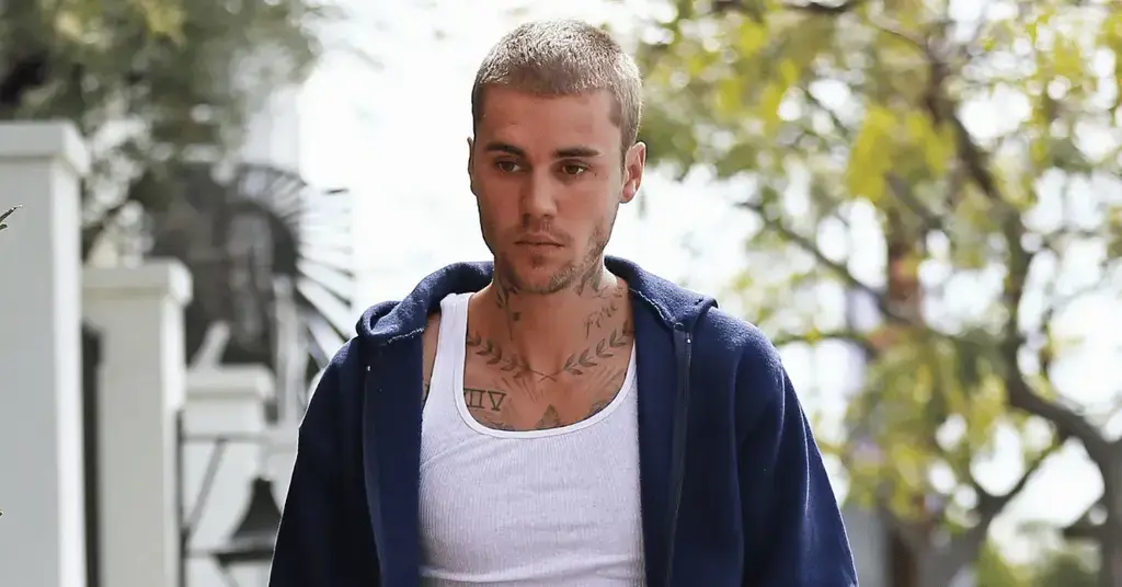 justin bieber sparks mental health fears bust up paparazzi hailey