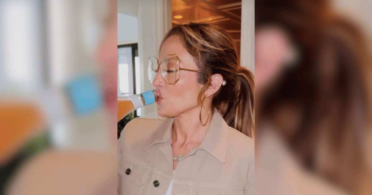 jennifer lopez chugs alcohol from the bottle ben affleck sobriety