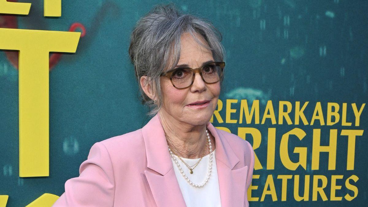 Photo of Sally Field