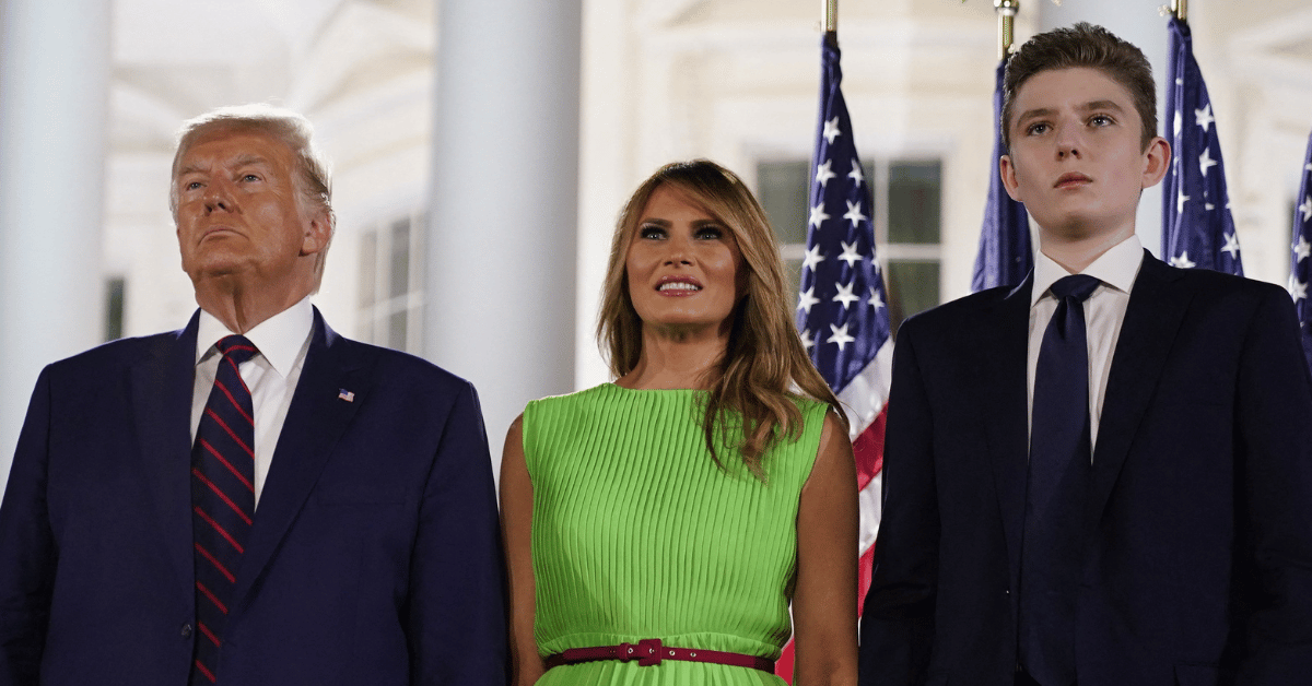 Photo of Donald, Melania and Barron Trump