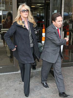 Dina Lohan's Dui Case Postponed In Quickie Hearing