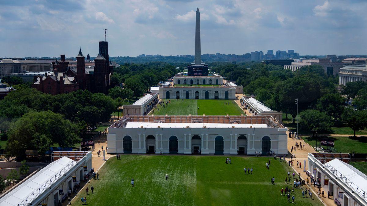 Videos showing the seemingly sparsely-attended event were shared online.