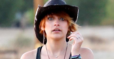 //paris no want testify